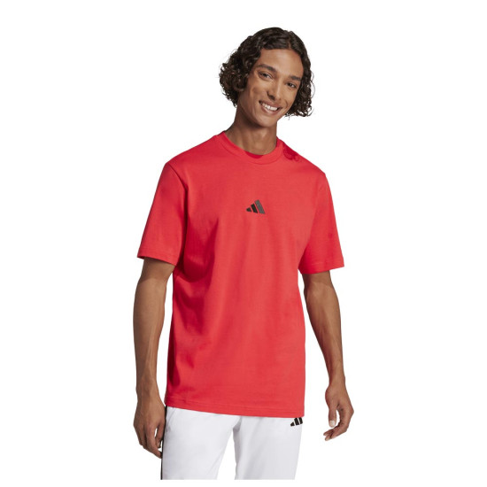 Adidas Ανδρική κοντομάνικη μπλούζα Essential Small Logo Tee Adidas Ανδρική κοντομάνικη μπλούζα Essential Small Logo Tee